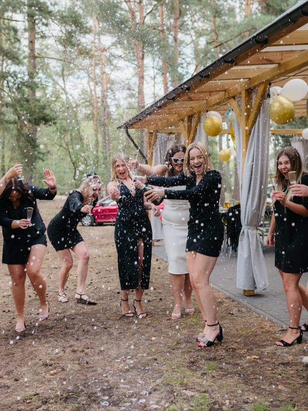 566747108_17914042215213211_5617225869713634970_n