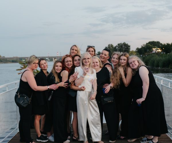 572977663_17914976526213211_693043638173243948_n